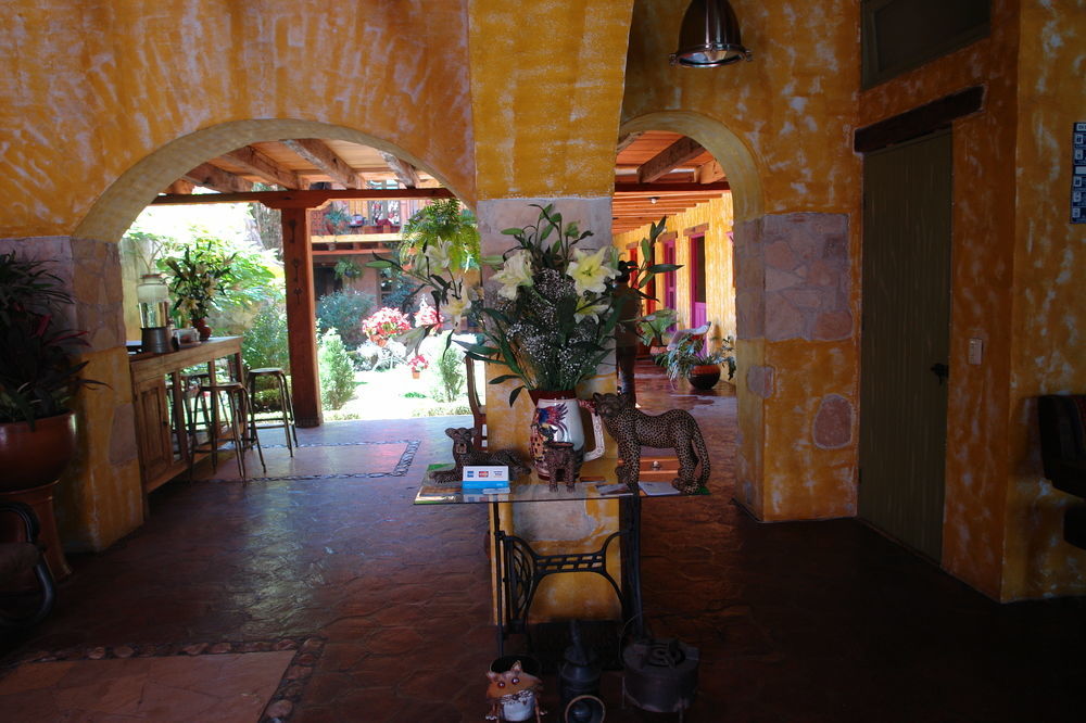 Hotel Posada Primavera San Cristóbal de Las Casas 외부 사진